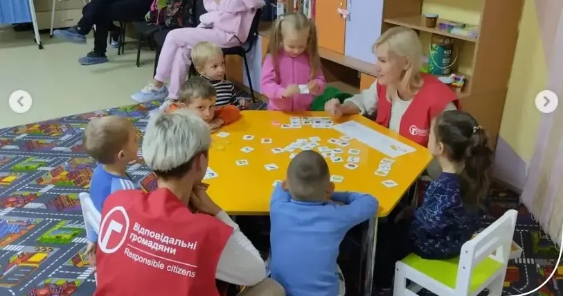 Фото зі сторінки в інстаграмі ГО «Відповідальні громадяни» Дитячі заходи від UNICEF у Краснограді цього тижня на порталі Gromada Group