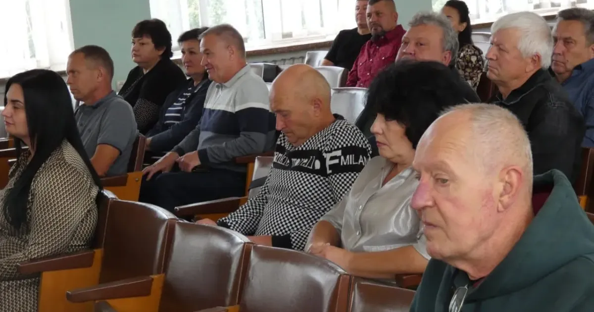 Фото із сайту Красноградської РВА Красноградську районну раду перейменували на Берестинську на сесії райради: подробиці пленарного засідання на порталі Gromada Group